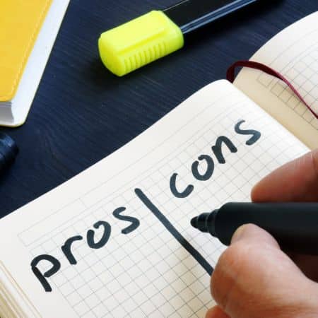 Pros and cons of freelancing - prosm and Cons
